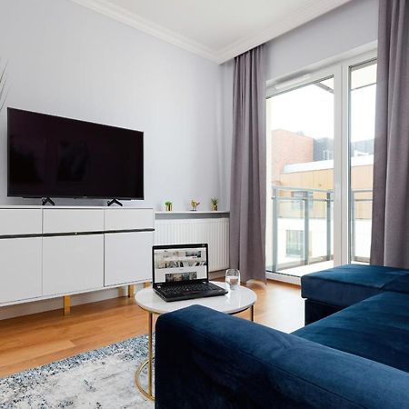 Apartament Dom Przy Okrzei By Renters Prestige Варшава Екстер'єр фото